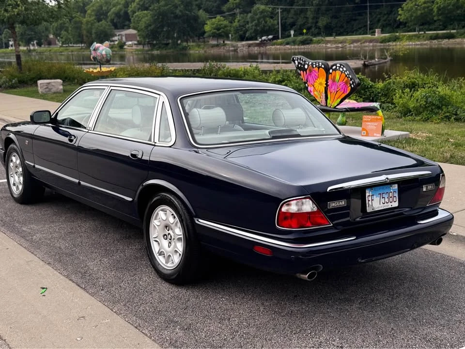 2001 Jaguar X308 XJ - Image 4 of 19