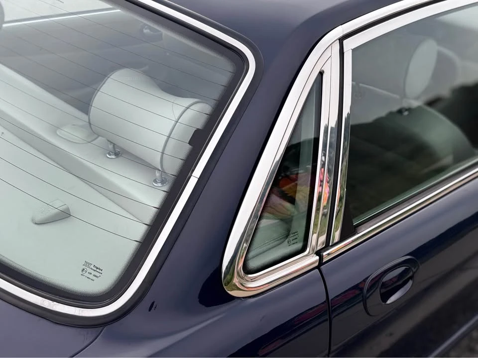 2001 Jaguar X308 XJ - Image 9 of 19