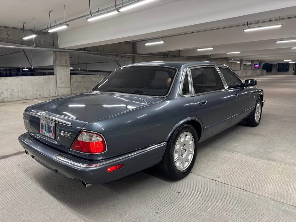 2001 Jaguar XJ Series 4 - Image 5 of 14
