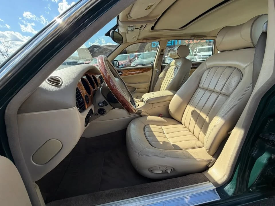 2001 Jaguar X308 XJ - Image 11 of 20