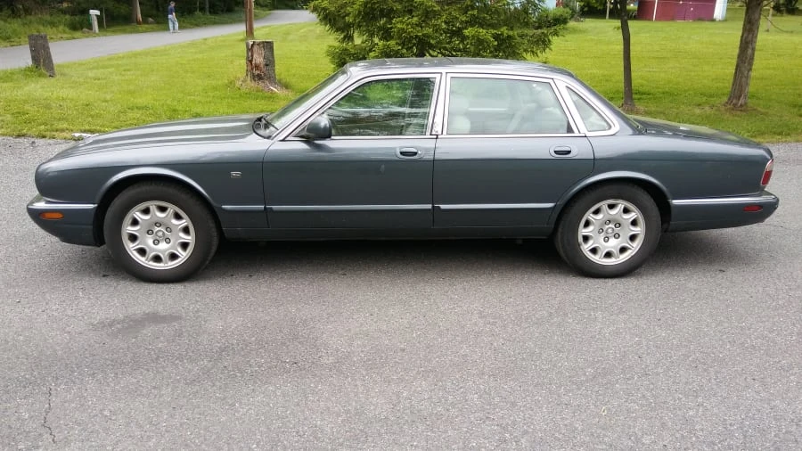 2001 Jaguar X308 XJ - Image 2 of 6