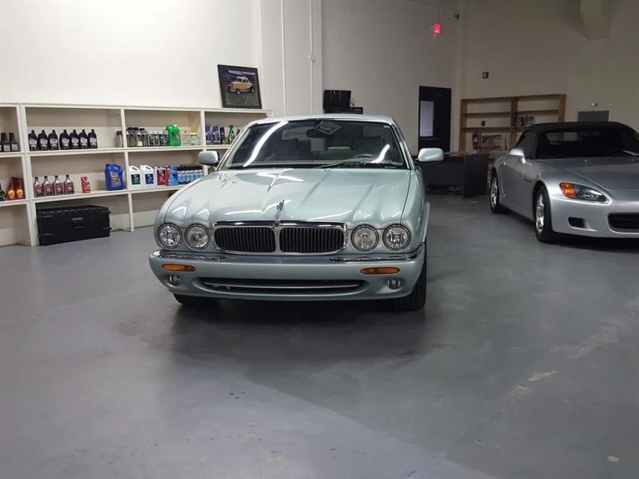 2001 Jaguar X308 XJ - Image 11 of 12