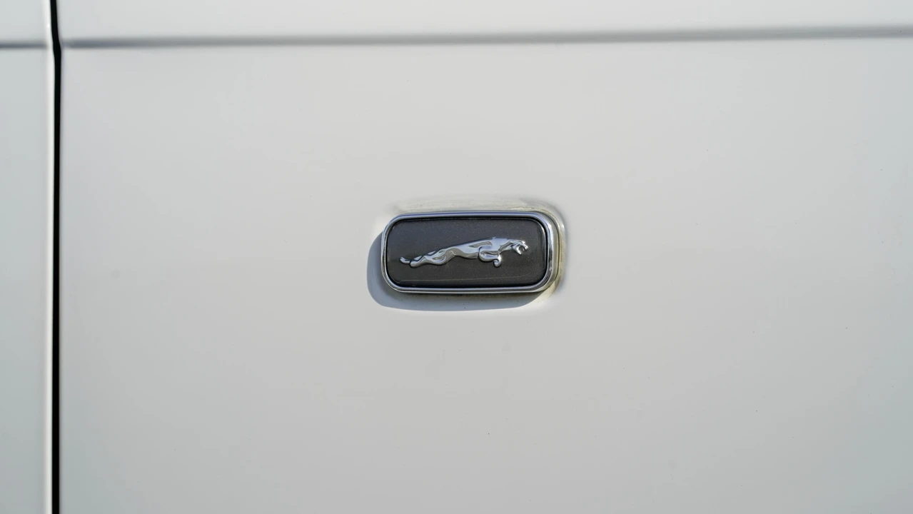 2001 Jaguar X308 XJ - Image 30 of 31