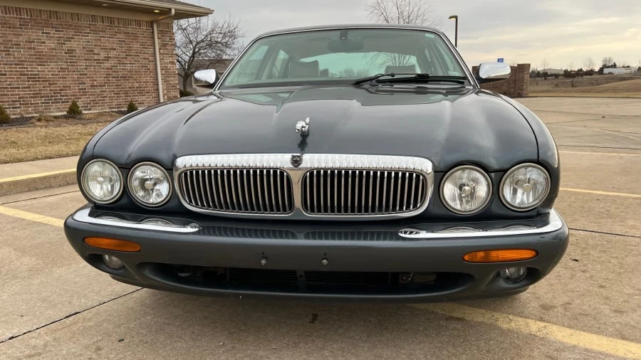 2001 Jaguar X308 XJ - Image 7 of 11