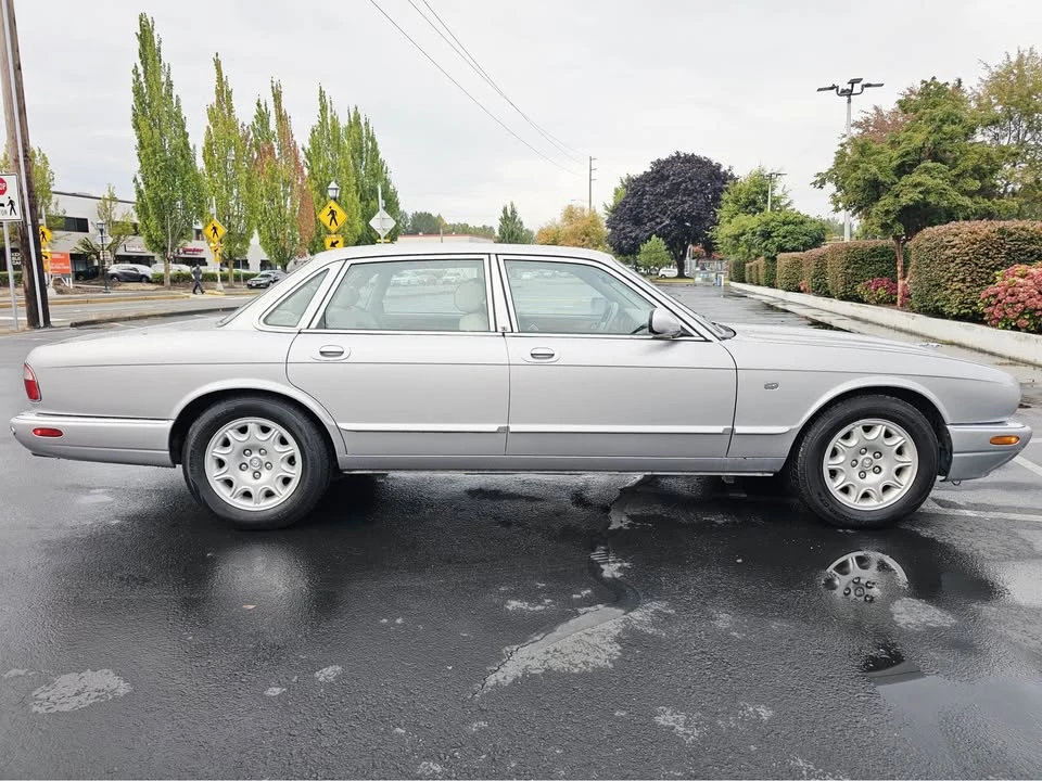 2001 Jaguar X308 XJ - Image 5 of 16