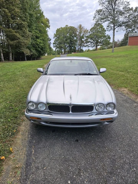 2001 Jaguar X308 XJ - Image 4 of 9