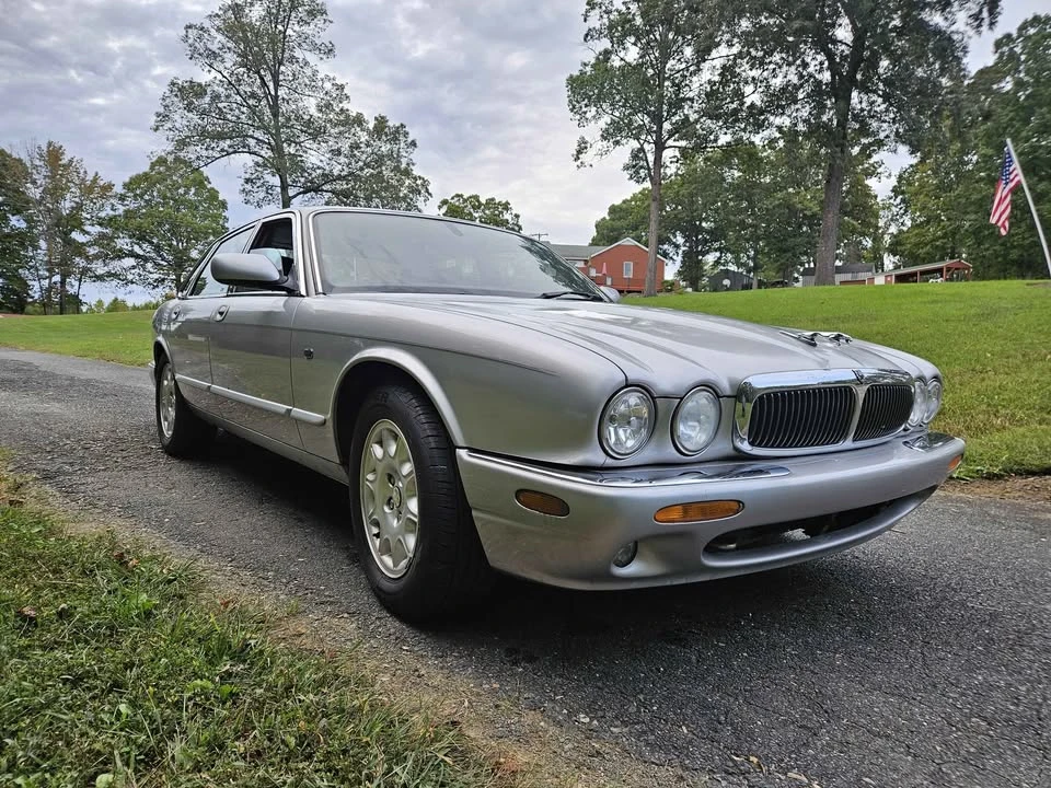 2001 Jaguar X308 XJ - Image 5 of 9