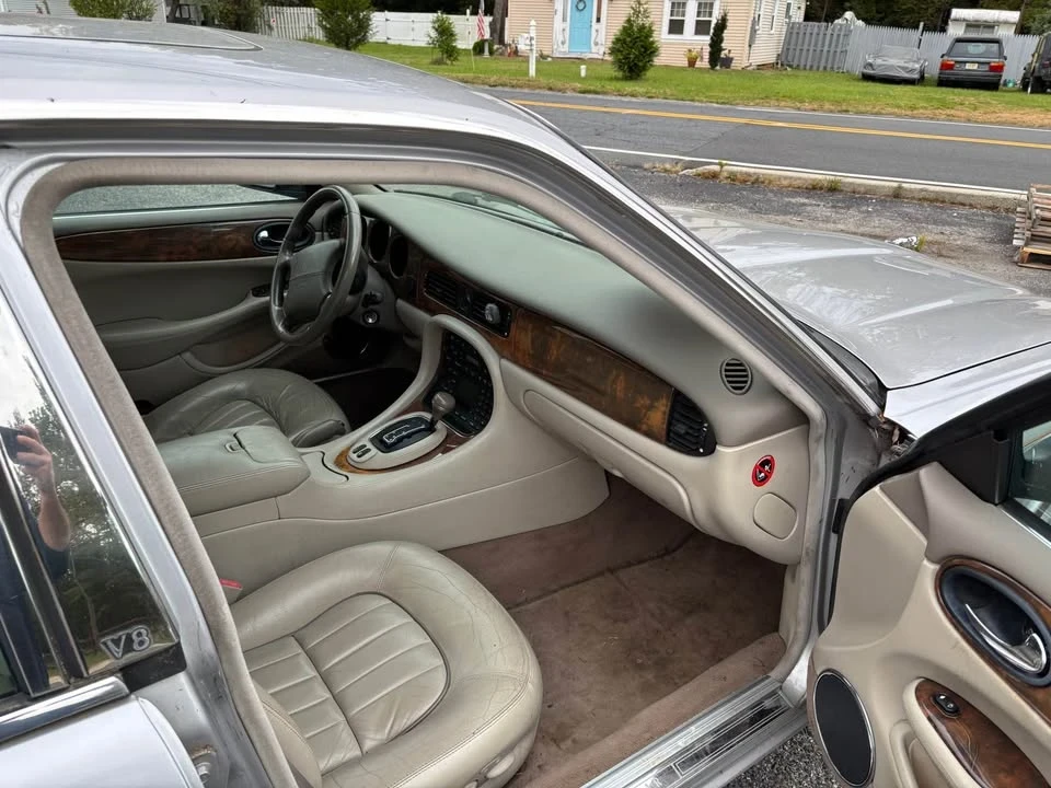 2001 Jaguar XJ Series 4 - Image 3 of 6