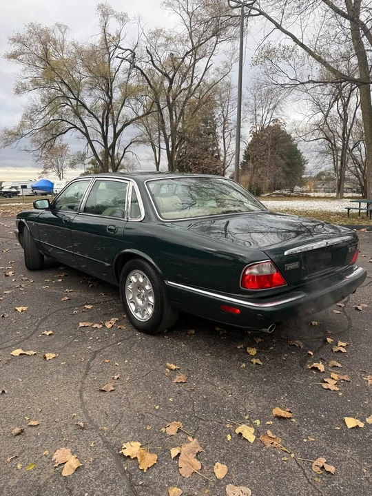 2001 Jaguar X308 XJ - Image 3 of 19