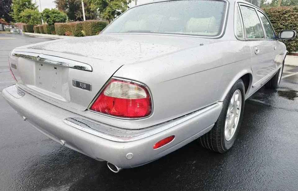 2001 Jaguar X308 XJ - Image 5 of 17