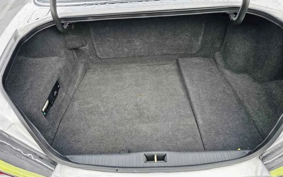 2001 Jaguar X308 XJ - Image 16 of 17