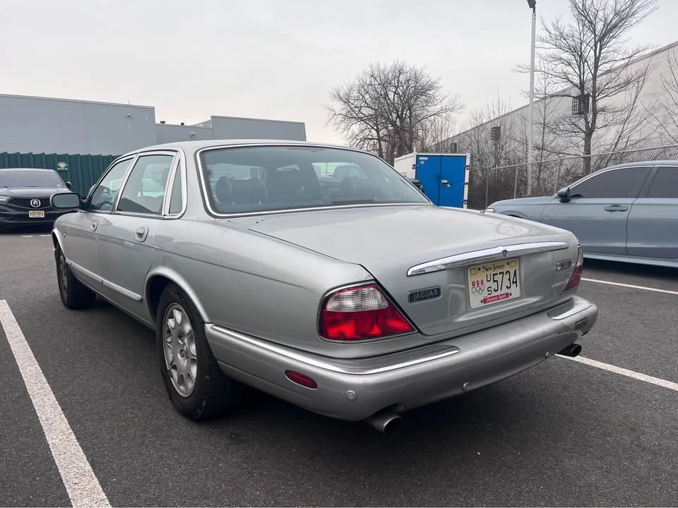 2001 Jaguar X308 XJ - Image 4 of 13