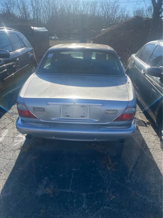 2001 Jaguar X308 XJ - Image 4 of 5