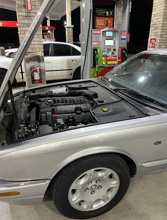 2001 Jaguar X308 XJ - Image 6 of 10