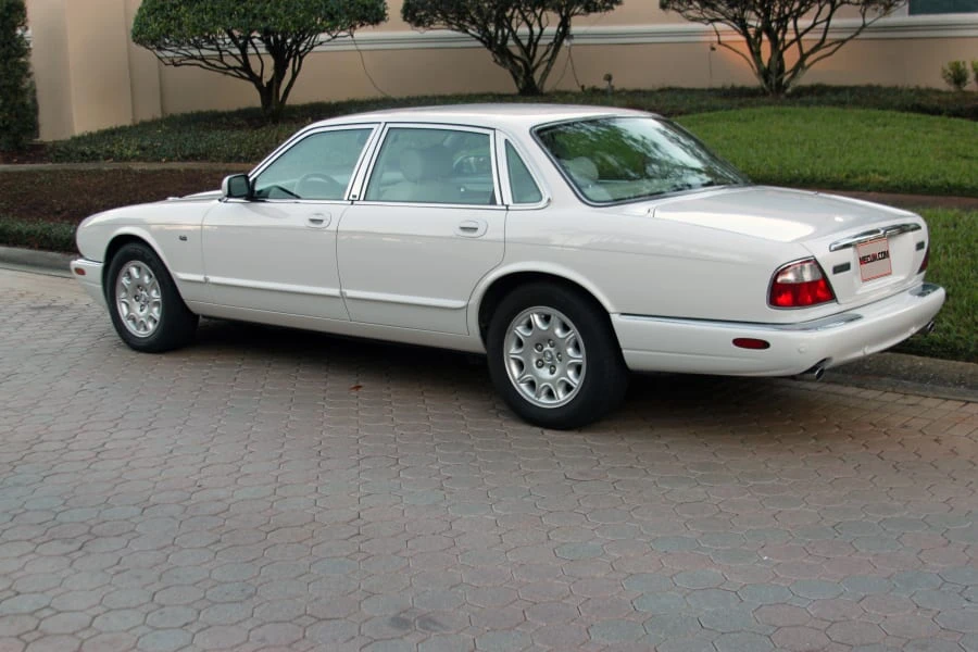 2001 Jaguar X308 XJ - Image 7 of 8