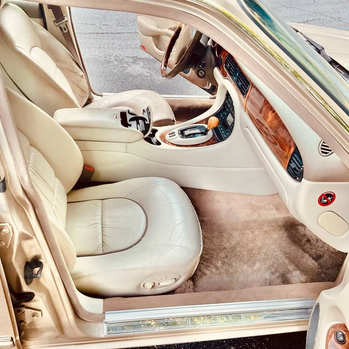 2001 Jaguar X308 XJ - Image 6 of 14