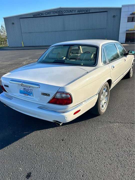 2001 Jaguar X308 XJ - Image 17 of 19