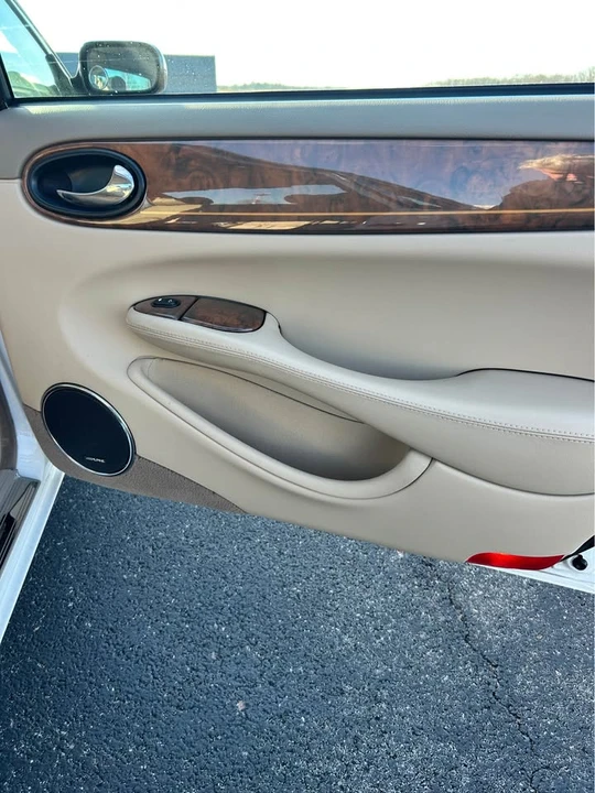 2001 Jaguar X308 XJ - Image 11 of 19