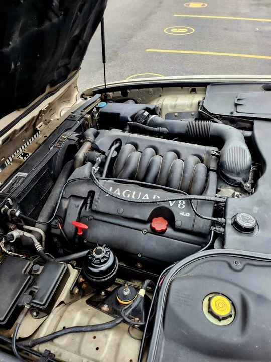 2001 Jaguar X308 XJ - Image 9 of 16