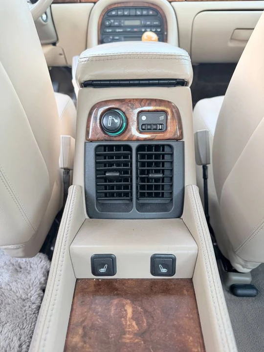 2001 Jaguar X308 XJ - Image 12 of 14