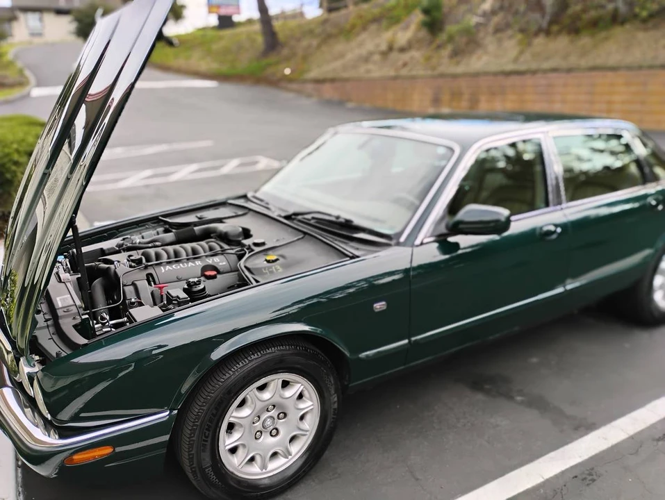 2001 Jaguar X308 XJ - Image 5 of 24