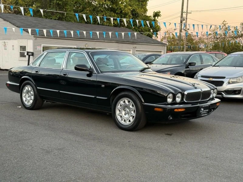 2001 Jaguar X308 XJ - Image 11 of 12