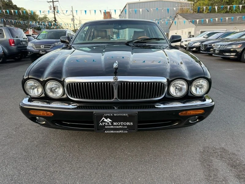 2001 Jaguar X308 XJ - Image 2 of 12