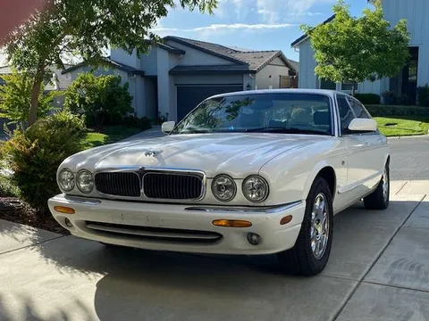 2001 Jaguar XJ8 L