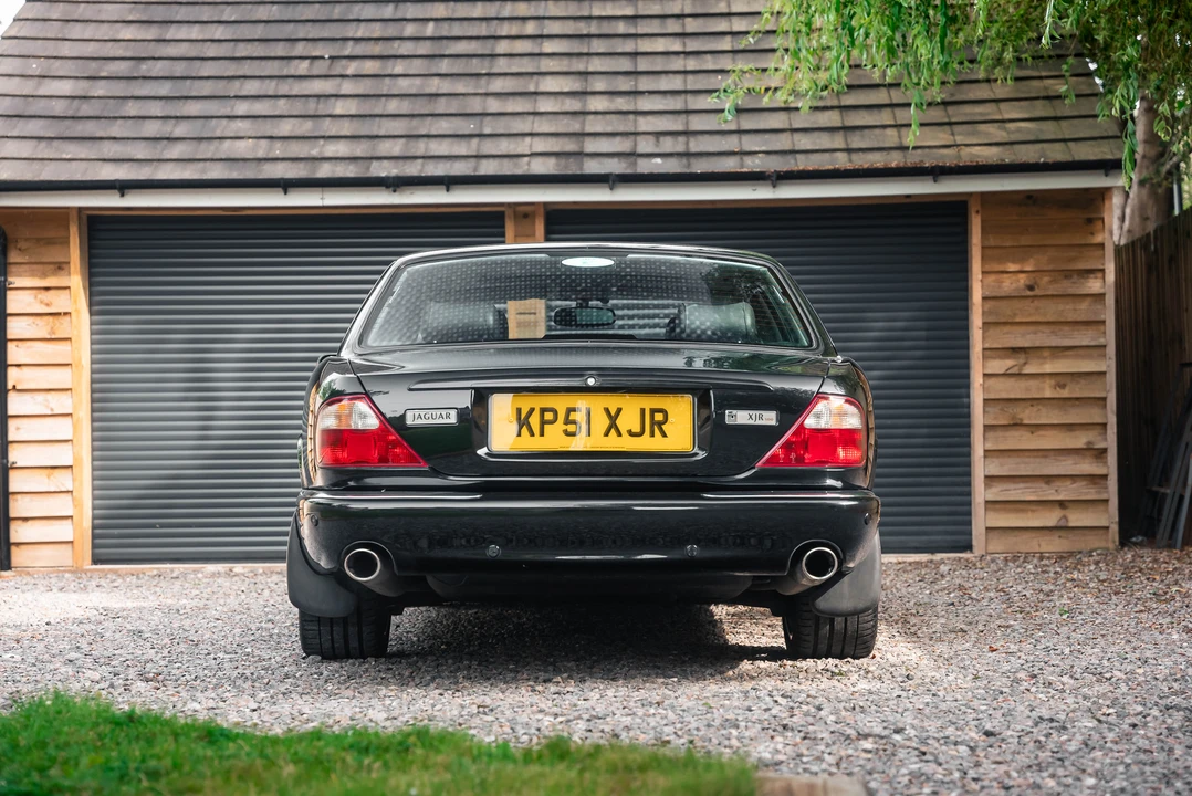2001 Jaguar X308 XJR - Image 6 of 31