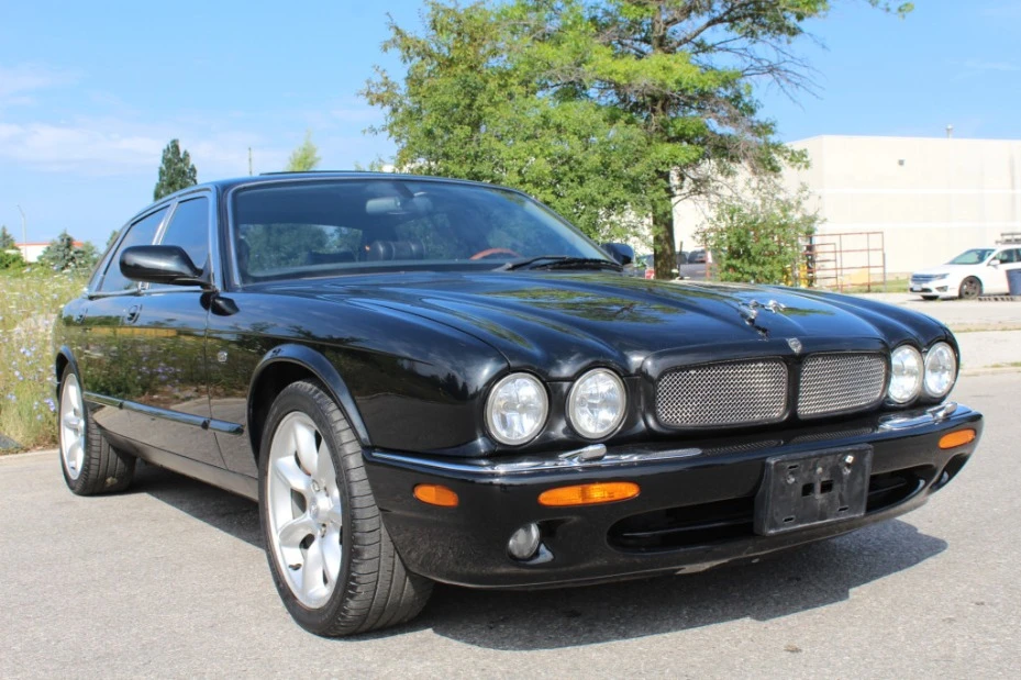 2001 Jaguar X308 XJR - Image 3 of 15