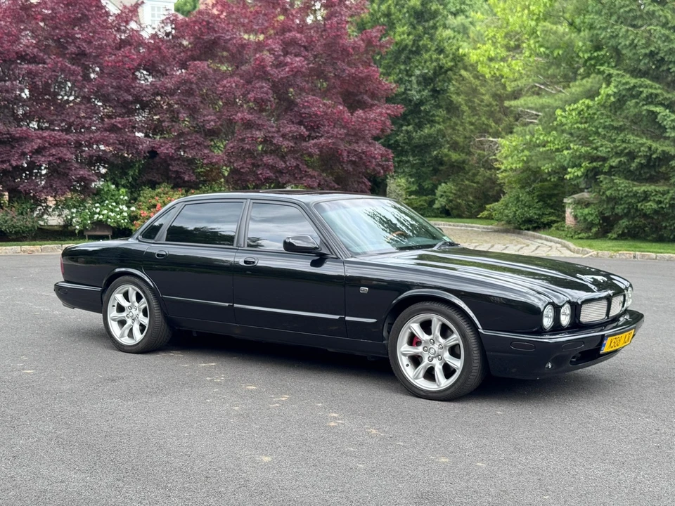 2001 Jaguar X308 XJR - Image 3 of 20