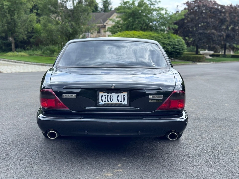 2001 Jaguar X308 XJR - Image 8 of 20