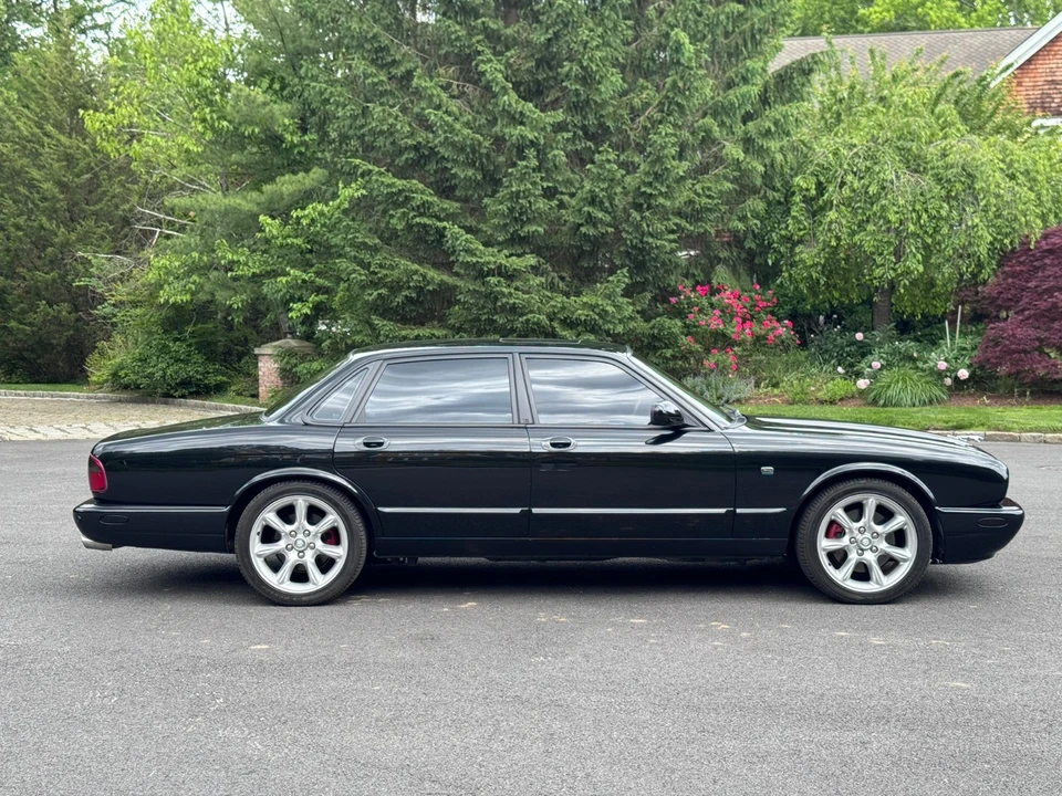 2001 Jaguar X308 XJR - Image 6 of 20