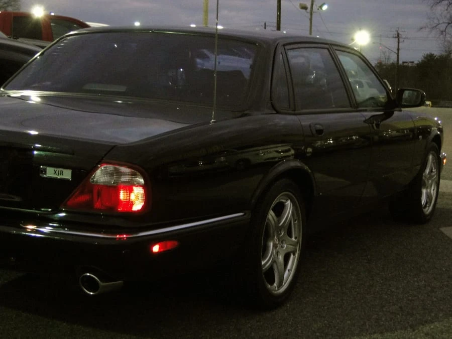 2001 Jaguar X308 XJR - Image 5 of 5