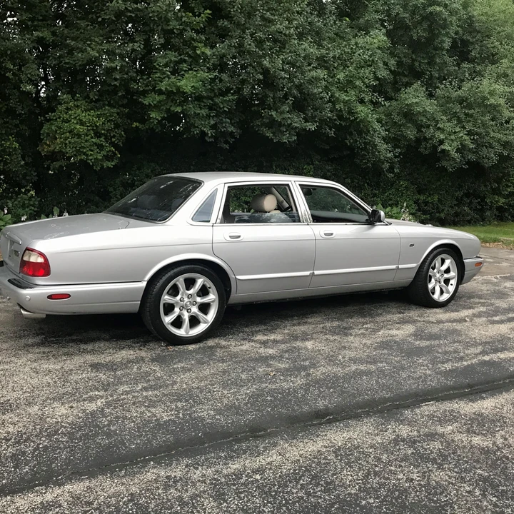 2001 Jaguar X308 XJR - Image 8 of 23