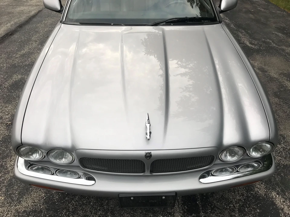 2001 Jaguar X308 XJR - Image 16 of 23