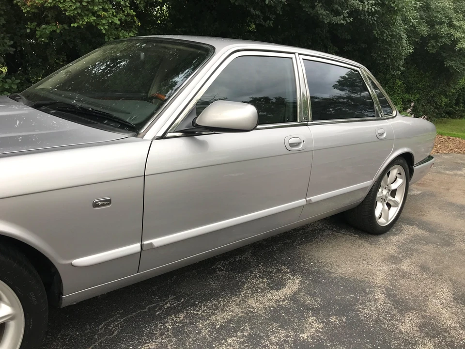 2001 Jaguar X308 XJR - Image 21 of 23
