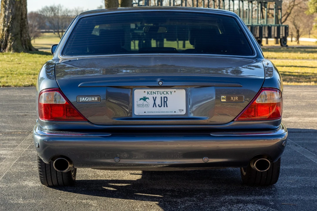 2001 Jaguar X308 XJR - Image 6 of 31