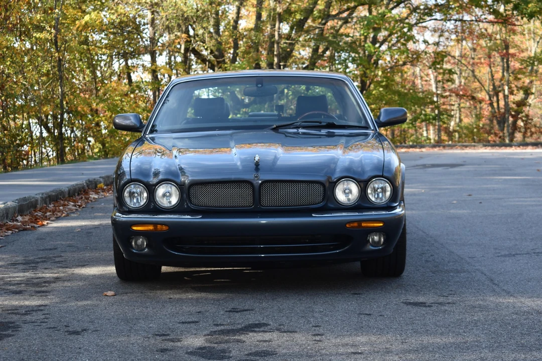 2001 Jaguar X308 XJR - Image 3 of 31