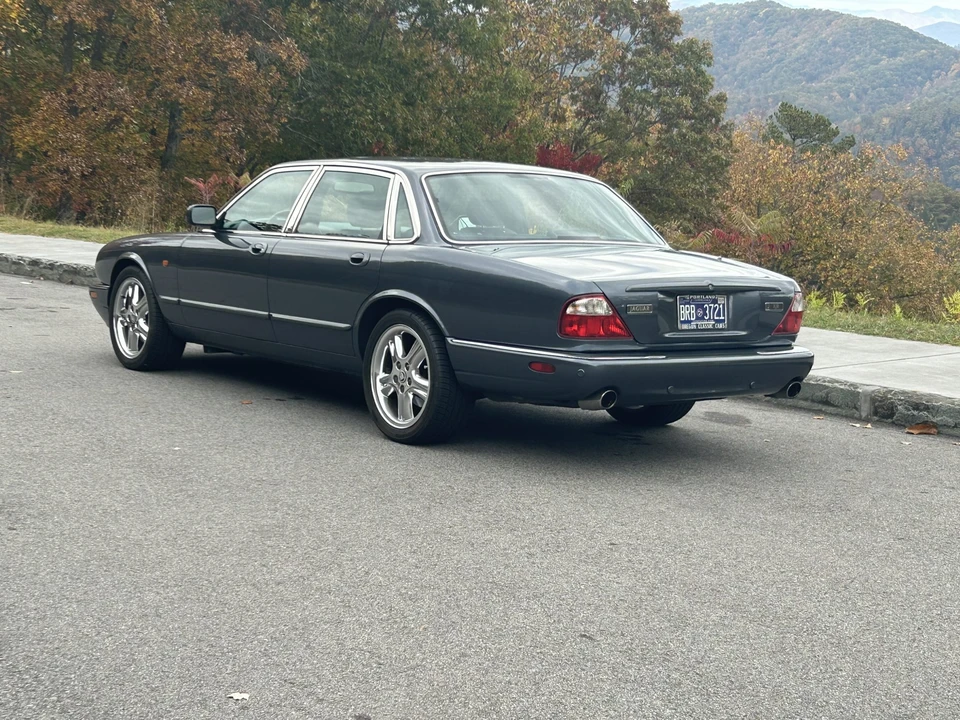 2001 Jaguar X308 XJR - Image 16 of 31