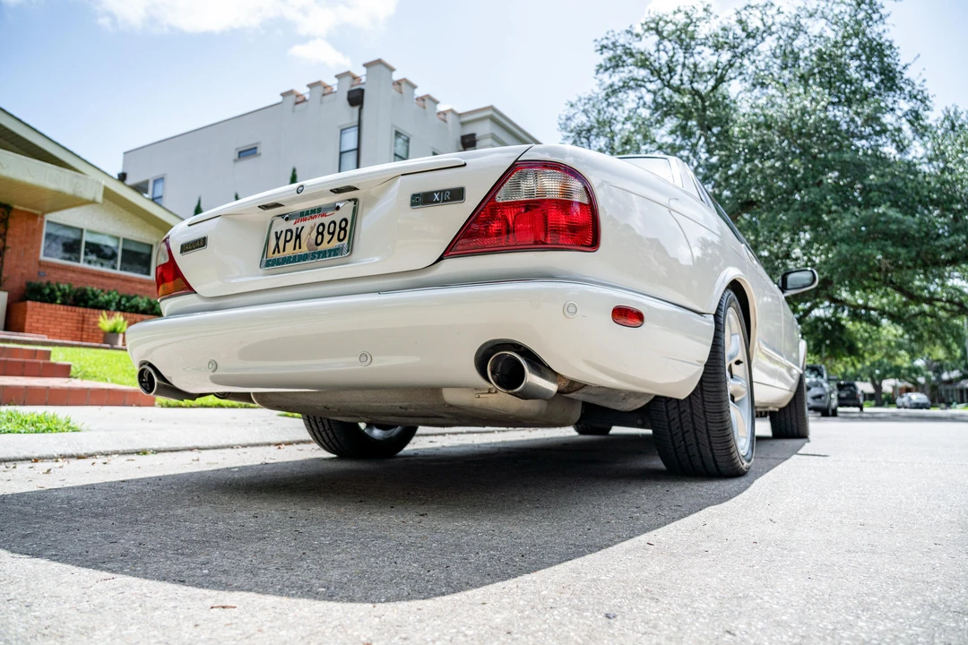 2001 Jaguar X308 XJR - Image 10 of 31