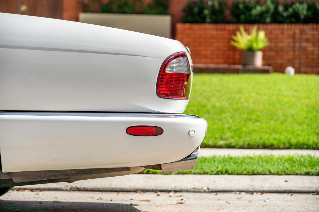 2001 Jaguar X308 XJR - Image 20 of 31