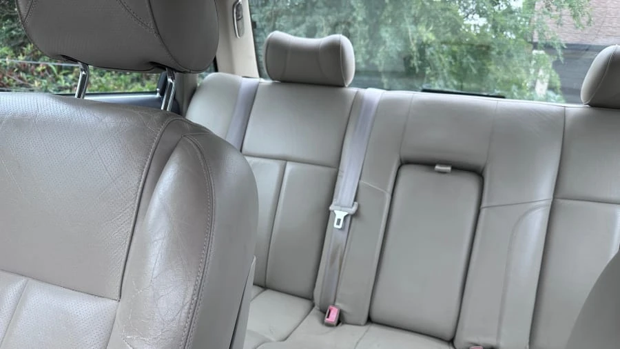 2001 Jaguar X308 XJR - Image 4 of 10