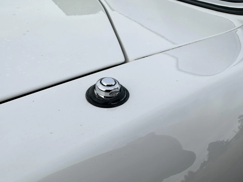2001 Jaguar X308 XJR - Image 22 of 31