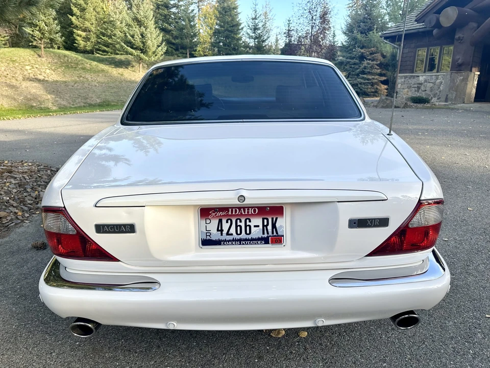 2001 Jaguar X308 XJR - Image 5 of 31