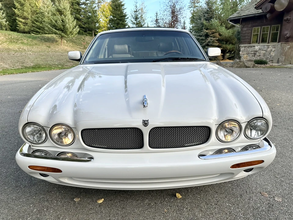 2001 Jaguar X308 XJR - Image 12 of 31