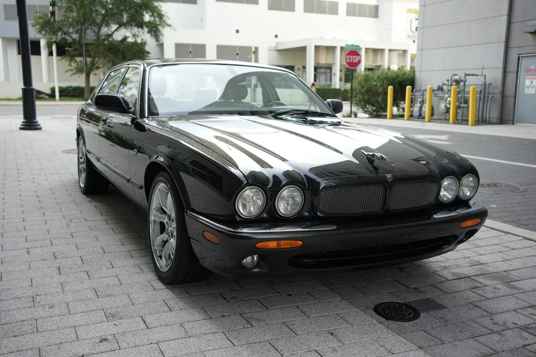 2001 Jaguar X308 XJR - Image 22 of 31