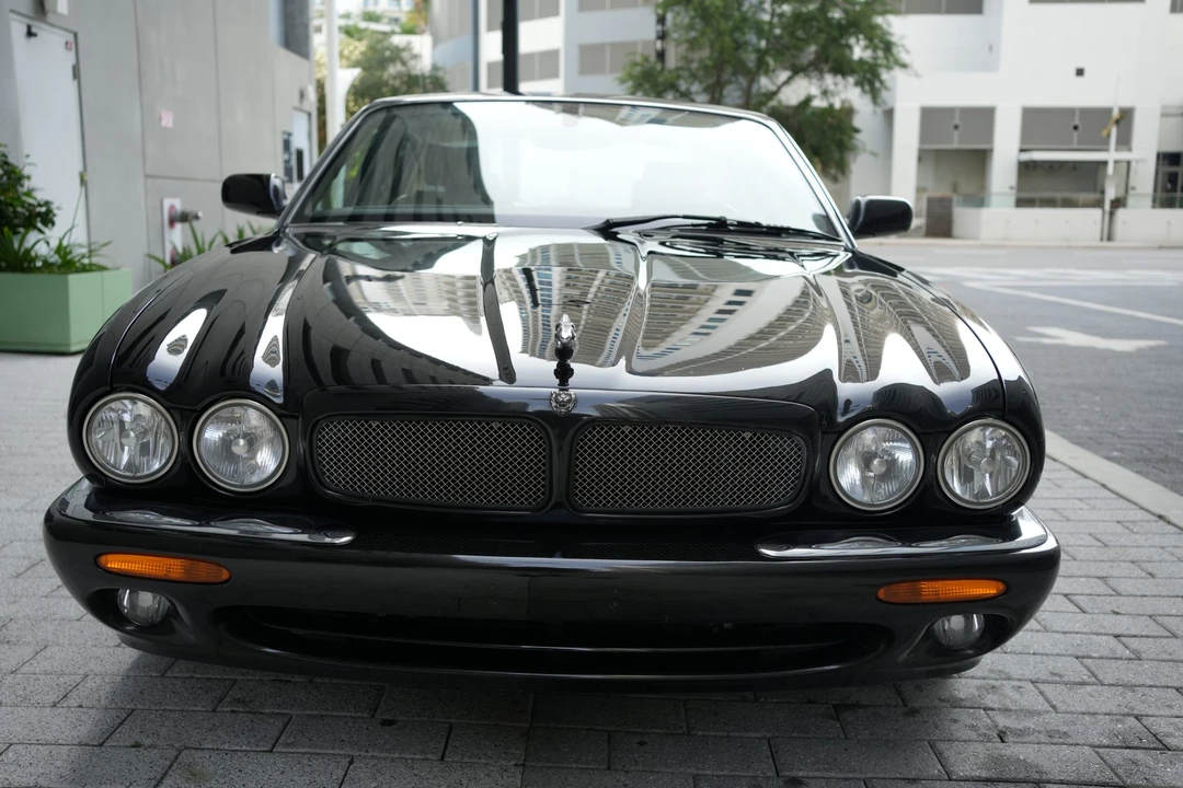 2001 Jaguar X308 XJR - Image 20 of 31