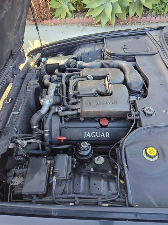 2001 Jaguar X308 XJR - Image 9 of 11
