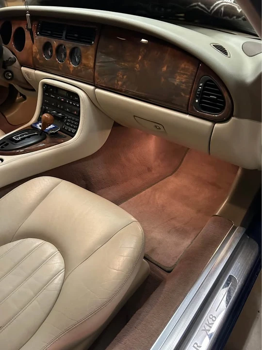 2001 Jaguar X100 XK8 - Image 8 of 16
